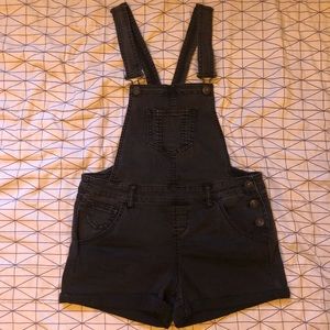 Vanilla Star overall shorts